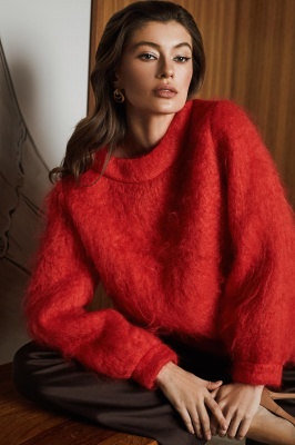 Campaign AW 19/20 by Olga Bovi MONTBLANC SWEATER